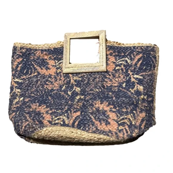 Time and Tru Wood Handle Jute Tote Coral Tassels Wooden Handle - Picture 2 of 11